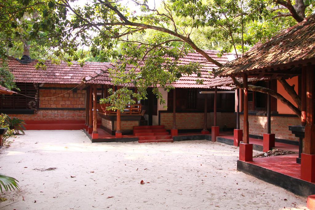 Arakkal Heritage 马拉利库兰 外观 照片