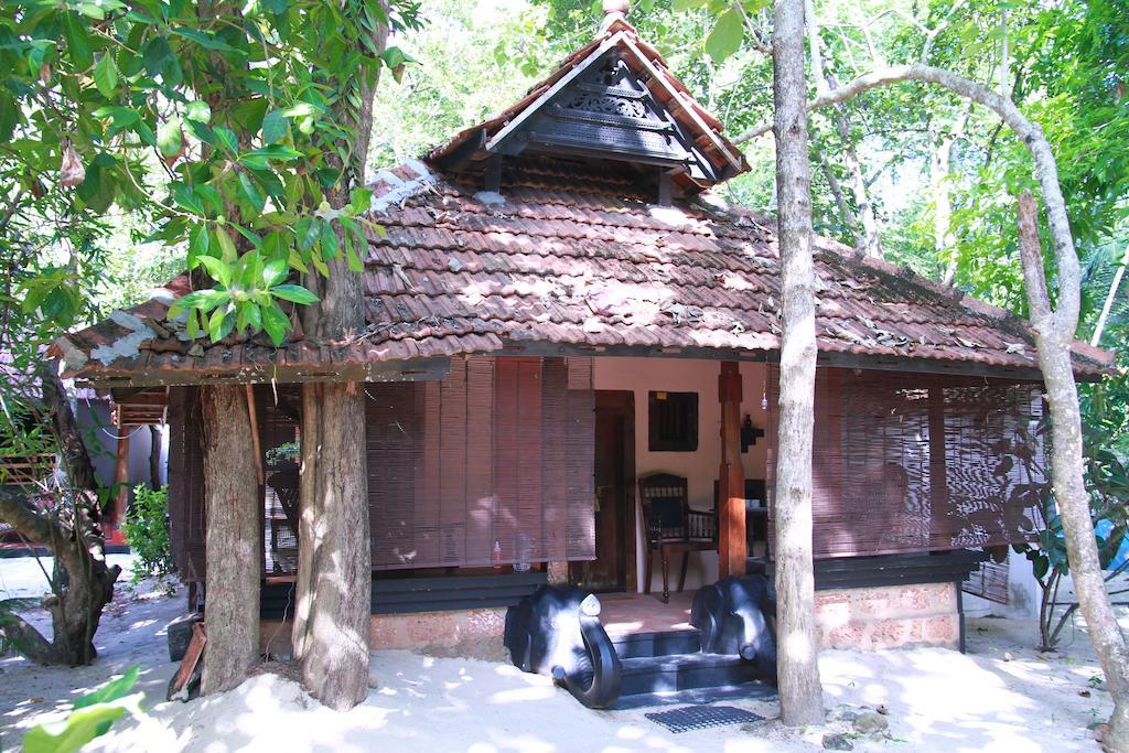 Arakkal Heritage 马拉利库兰 外观 照片