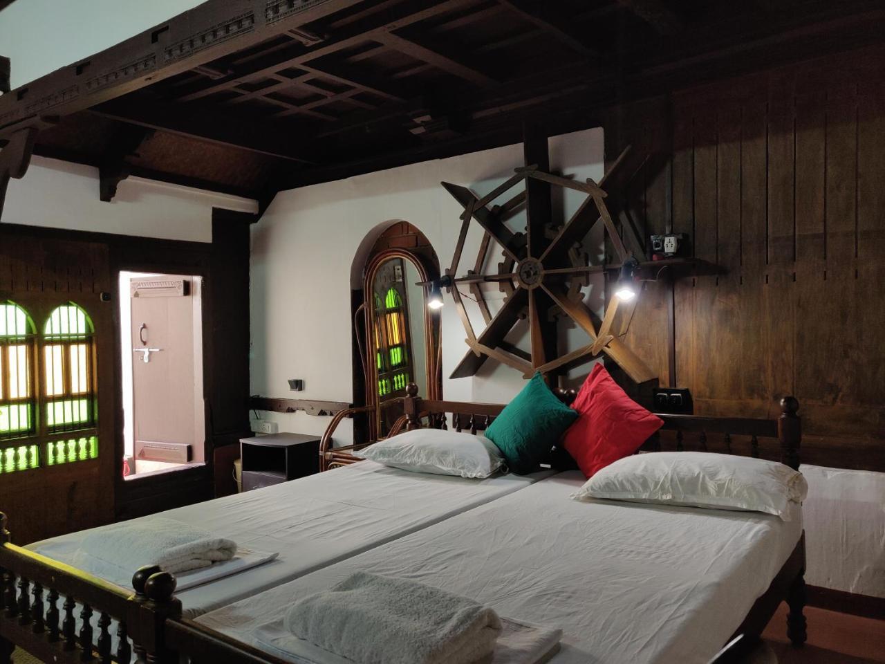Arakkal Heritage 马拉利库兰 外观 照片